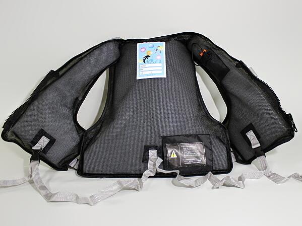 子供用ライフジャケット ジュニア フローティングベスト ファインジャパン 笛付 FJ6116